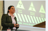 Manuela Br�uning stellte die Forschungsergebnisse eines Projekts �ber CBRN-Gefahrenanlagen vor