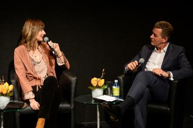 Topmodel Eva Padberg sprach zur Eröffnung der Heimtextil mit Detlef Braun über die Trends der kommenden Saison