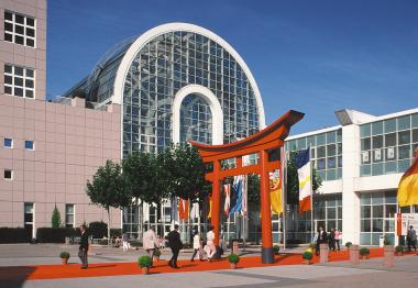 Messe Frankfurt intensifies its textile-related involvement in Africa