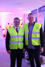 New Wave GmbH eröffnet neues Logistikzentrum