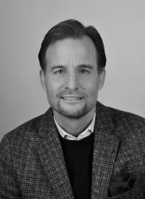 Dirk Büscher, Inhaber Marc Cain Agency