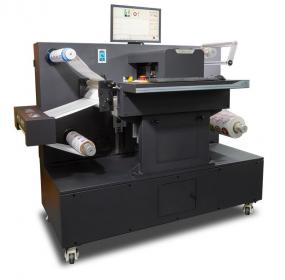 ColorCut LCF520 roll-to-roll label cutter