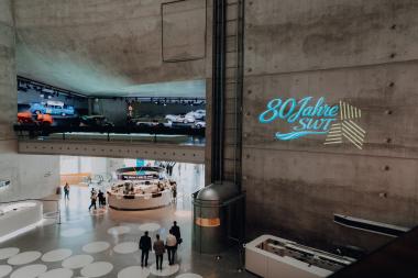 Das Mercedes-Benz Museum bot den Rahmen für die Jahrestagung von Südwesttextil.